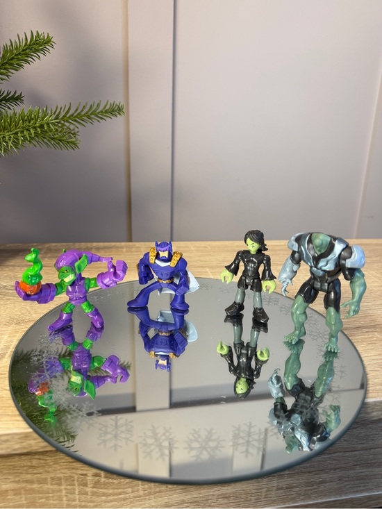 Other - Kids Action 4 Figure Toy Set - Green, Purple, Blue, Gray